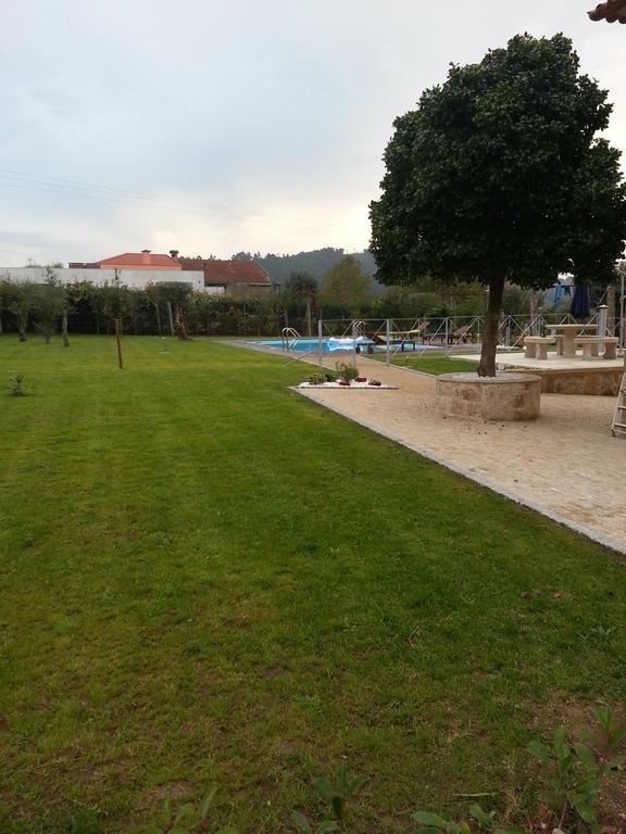 Quinta Da Cardal Guest House วิลาแวร์เด ภายนอก รูปภาพ