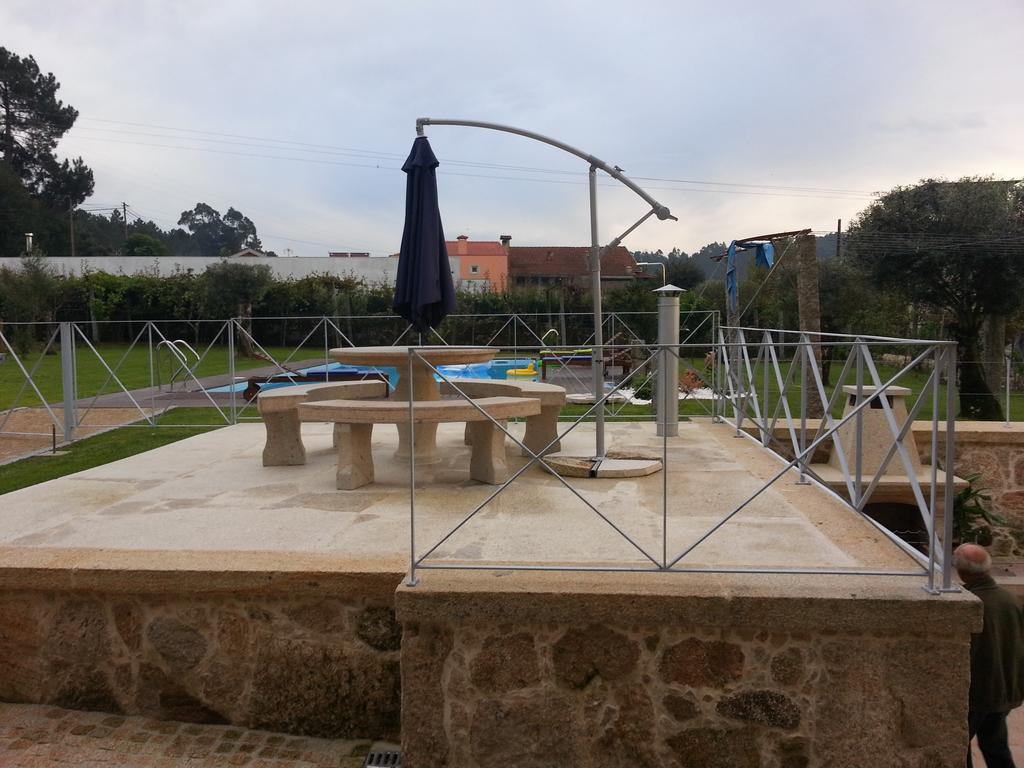 Quinta Da Cardal Guest House วิลาแวร์เด ภายนอก รูปภาพ
